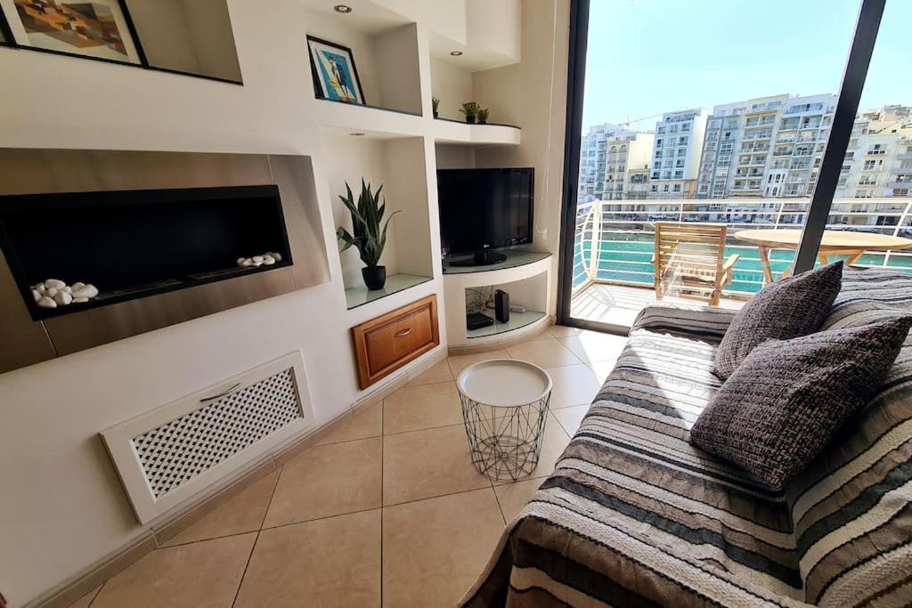 Seaview 2 Bedroom Ap. In Spinola San Ġiljan Extérieur photo